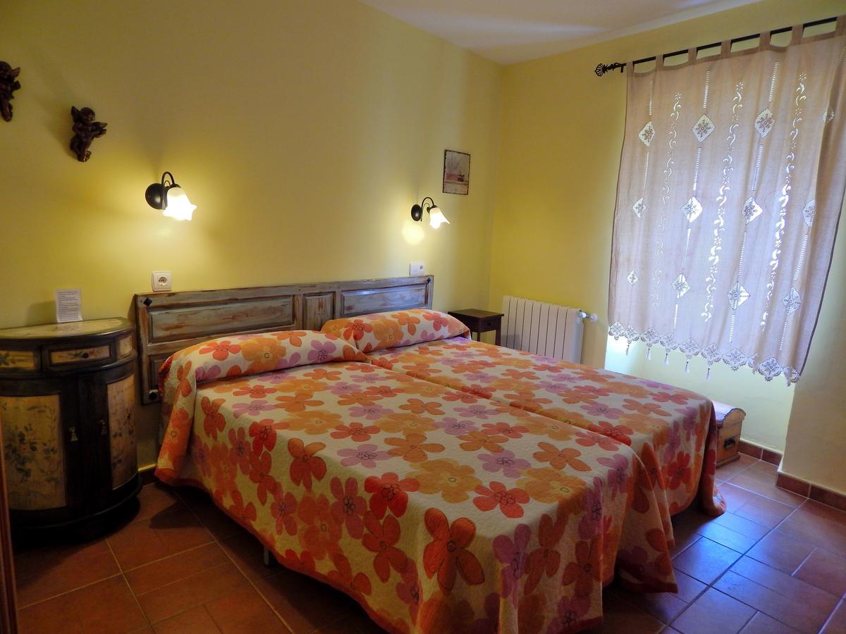 Casa Rural La Perra Gorda Zorita  Екстер'єр фото